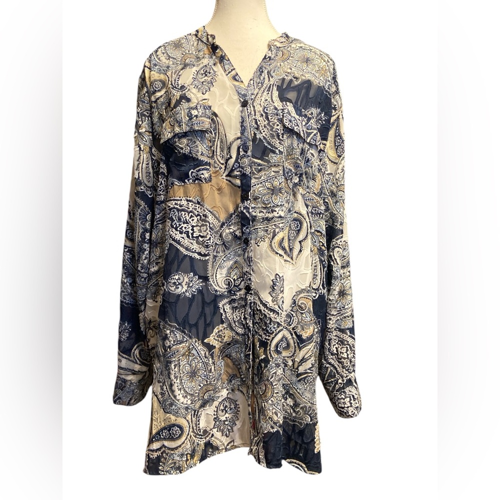Allison Daley Blue and Cream Paisley Long Sleeve tunic